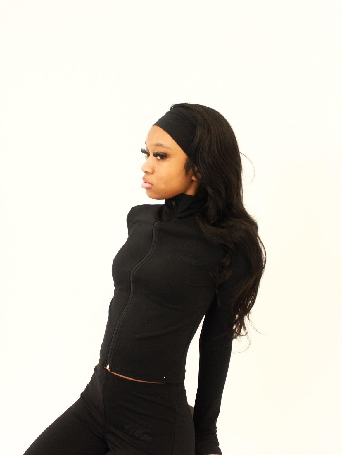 Black Allure set with headband